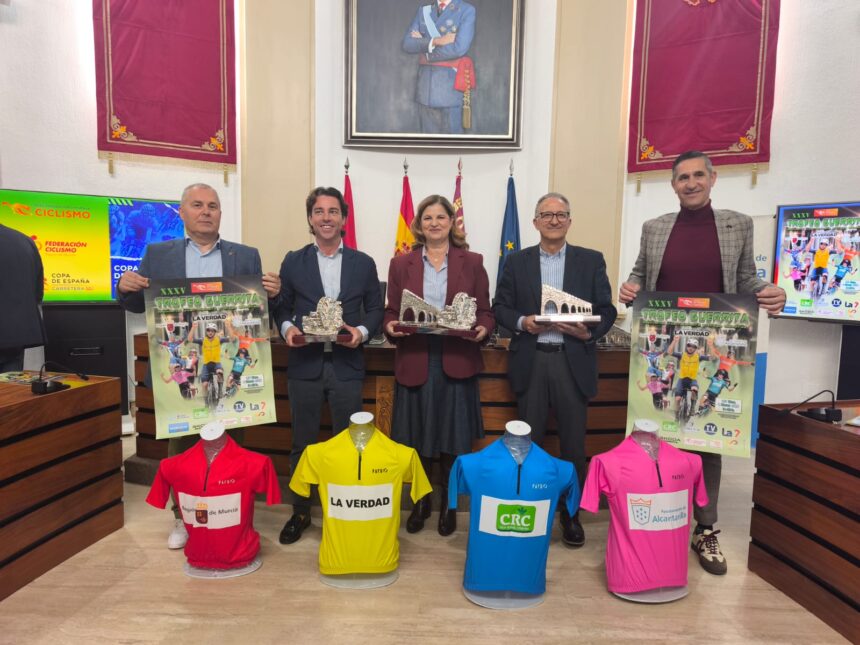 El Pelotón Presentado el Trofeo Guerrita 2026 Presentación Trofeo Guerrita