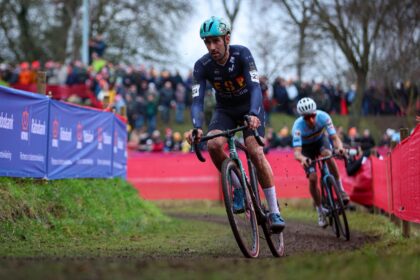 El Pelotón Felipe Orts, 7º, consigue su mejor resultado histórico en un Mundial de Ciclocross