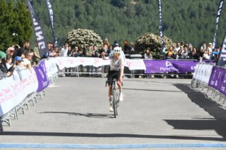 Romain Bardet Castellón Gravel Race