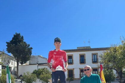 El Pelotón ALIMCO CAMPAGNOLO gana las metas volantes en Vuelta a Sevilla y en Alsasua