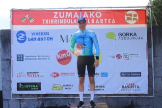 Mike Dogterom Eulen Amenabar Euskaldun Zumaia