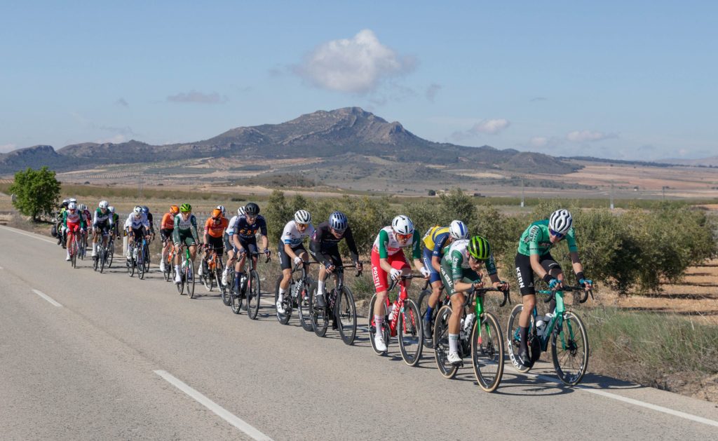 El Pelotón Doblete de Euskaltel Euskadi en el estreno profesional del Gran Premio Primavera de Ontur – Diputación de Albacete El Pelotón Doblete de Euskaltel Euskadi en el estreno profesional del Gran Premio Primavera de Ontur – Diputación de Albacete