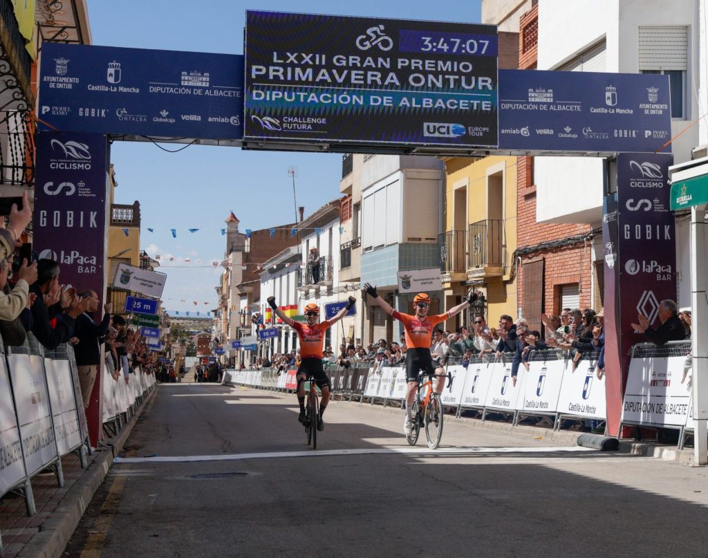 El Pelotón Doblete de Euskaltel Euskadi en el estreno profesional del Gran Premio Primavera de Ontur – Diputación de Albacete