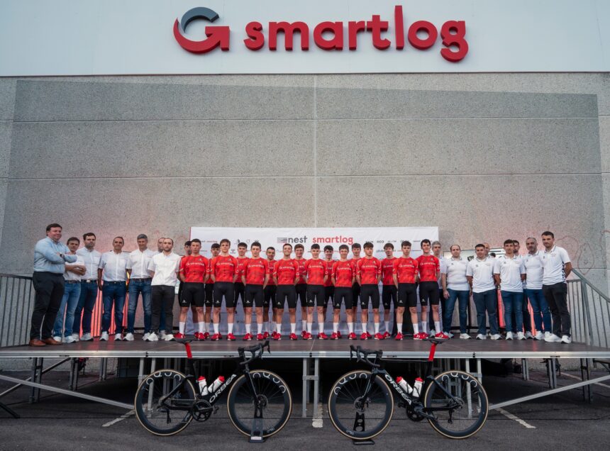 El Pelotón Presentado el proyecto Smartlog Nest Cycling Team 2026 Smartlog Nest 2026