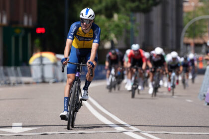 El Pelotón Óscar Fuentes (Equipo Cortizo), segundo en la Clásica de Valladolid