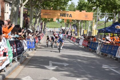El Pelotón Oriol Escolano y Lucas Strahodinsky triunfan en el Criterium CC Terraferma - Prats Advocats - Lleida