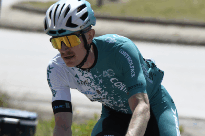 El Pelotón El Controlpack logra la sexta plaza en la Klasika Olot con Llibert Sendrós