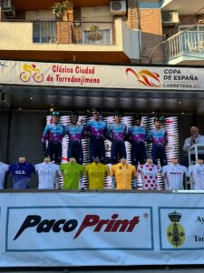 El Pelotón Alvar Martín, campeón Sub-23 de contrarreloj de Castilla y León: suma la cuarta victoria de la temporada para El Bicho - Plataforma Central Iberum