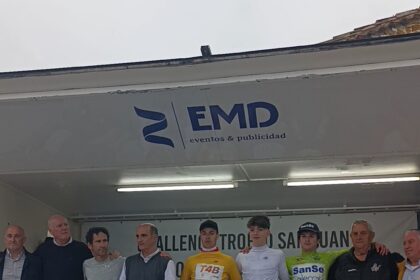 El Pelotón Manuel Fernández se impone en el esprint reducido en Valoria y se viste con el maillot de líder de la Challenge San Juan 2026