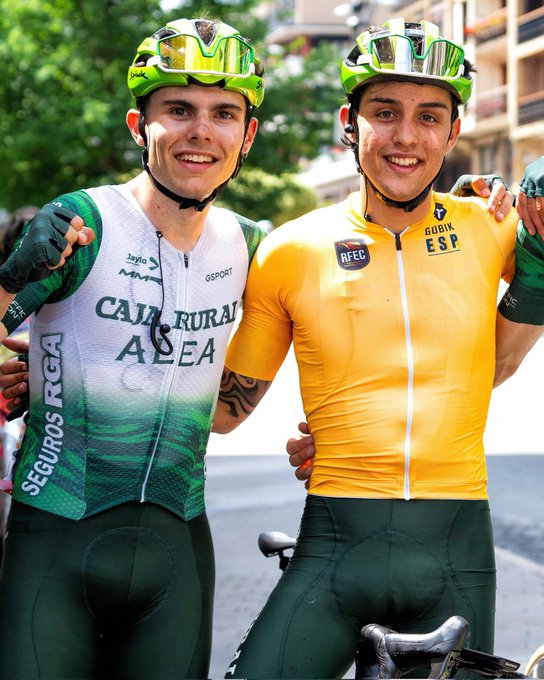 Iker Pérez y Dani Cepa, nombres propios del Caja Rural-Alea en Vigo (Foto: @FilialCajaRural)