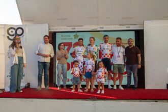 El GRC Jan Van Arckel en el podio del GP Vila-real de Ciclisme 2026 (Foto: @GPvilaciclisme)