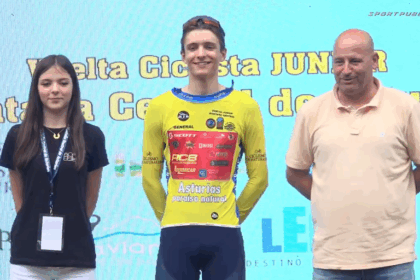 Strahodinsky, primer líder de la Vuelta a la Montaña Central de Asturias junior (Imagen de Sportpublic TV)