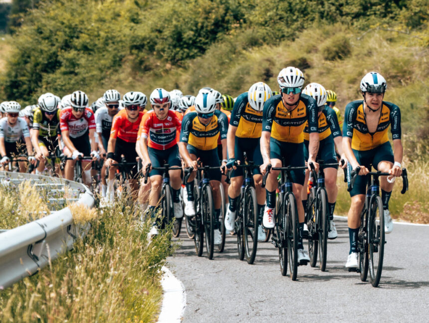 El Pelotón El Cortizo triunfa en la Vuelta a Navarra con Aimar Tadeo El Pelotón El Cortizo triunfa en la Vuelta a Navarra con Aimar Tadeo
