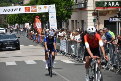 El Pelotón ALIMCO CAMPAGNOLO suma experiencia internacional en Francia y sube al pódium en Orduña