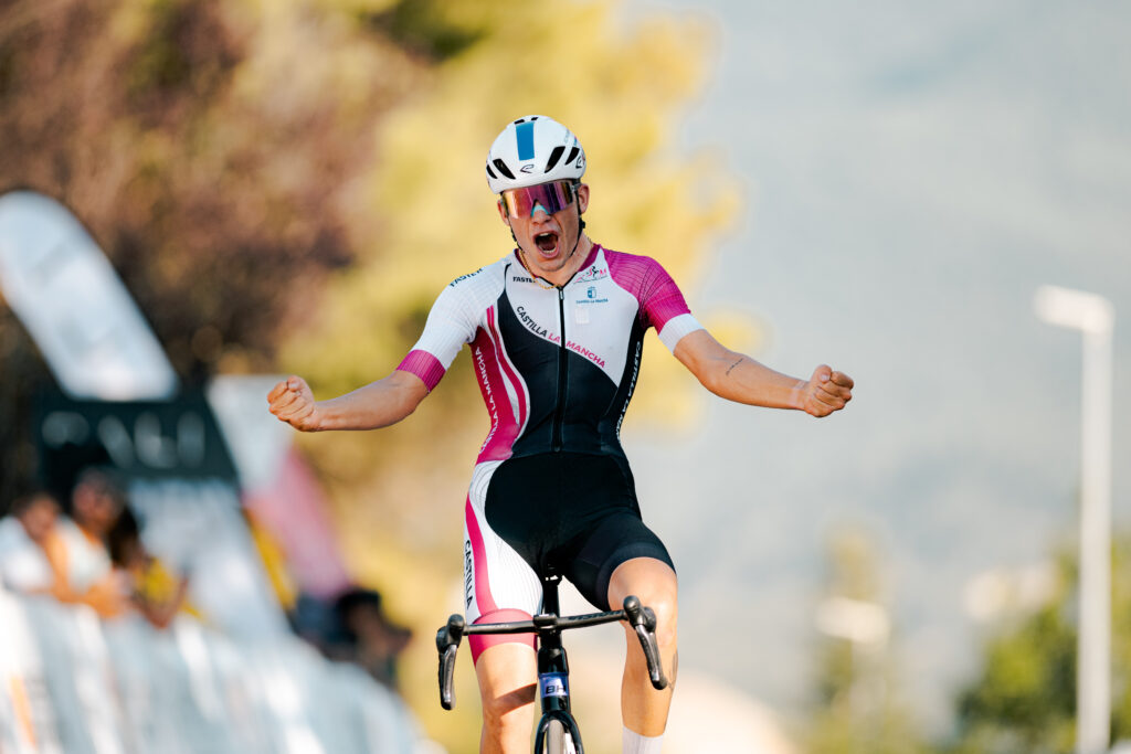 El Pelotón Manuel Sanroma (Equipo Cortizo), campeón de España de ruta sub-23 con Castilla-La Mancha