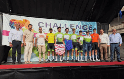 Podio final de la 1ª etapa de la Vuelta a Salamanca junior (Foto: @vuelta.salamanca.junior)
