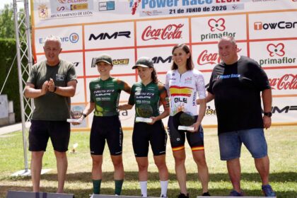 El Pelotón Lucía González y Jorge González vencen en la MMR Power Race de Copa de España de Gravel
