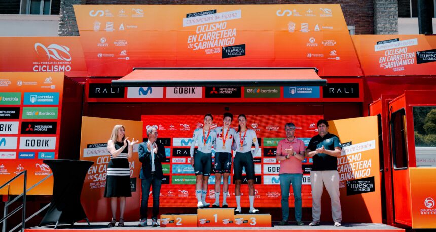 El Pelotón Mireia Benito, Benjamín Noval y Alejandra Neira conquistan las contrarrelojes del Campeonato de España en Sabiñánigo