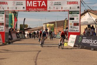 El Pelotón Mario Anguela roza el triunfo de etapa para El Bicho - Plataforma Central Iberum en la Vuelta a Zamora