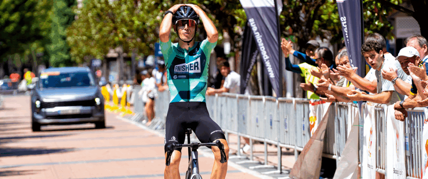 El Pelotón Emilio García se exhibe con el Equipo Finisher en Beasain