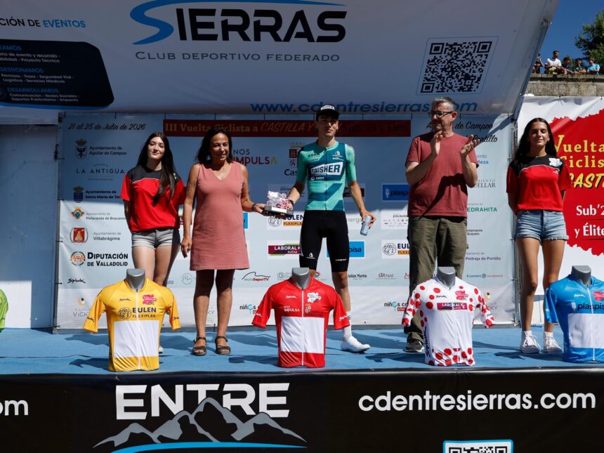 El Pelotón Final soñado en Piedrahíta con victoria del paisano Emilio García (Finisher/Kern Pharma) Emilio García, ganador en Piedrahíta de la 3ª etapa de #VueltaCyl26 (Foto: Alberto Guervós)