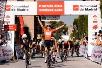 Mika Vijfvinkel Supermercados Froiz Vuelta a Madrid Alcalá