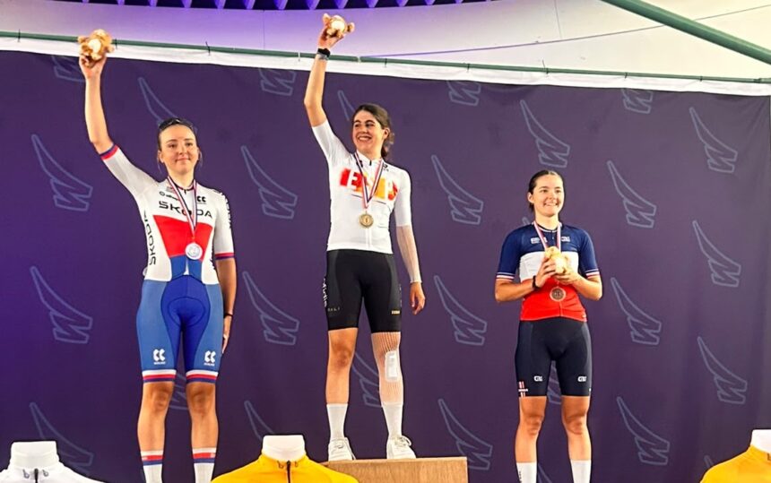 El Pelotón Alejandra Neira vence en la última etapa de la Watersley Ladies Challenge y concluye 2ª en la general