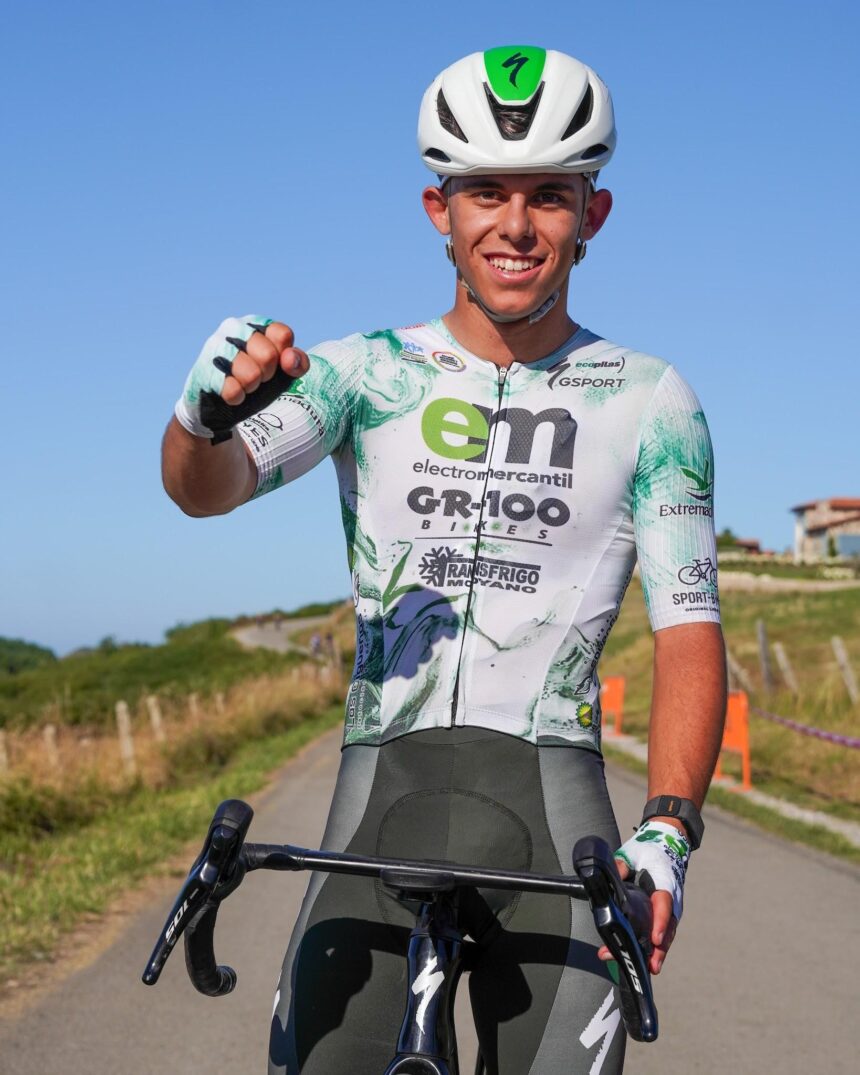 El Pelotón Samuel Gómez (ElectroMercantil-GR100 ) triunfa en Ruiloba y asalta el liderato de la Challenge Circuito Cántabro El Pelotón Samuel Gómez (ElectroMercantil-GR100 ) triunfa en Ruiloba y asalta el liderato de la Challenge Circuito Cántabro