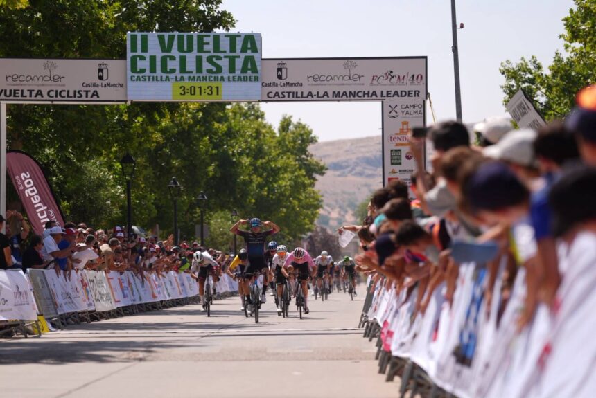 El Pelotón Joan Cadena (Technosylva Rower Bembibre) es el más rápido en la cuarta etapa de la Vuelta a Castilla-La Mancha Leader Joan Cadena Technosylva Rower Bembibre Herencia Vuelta CLM