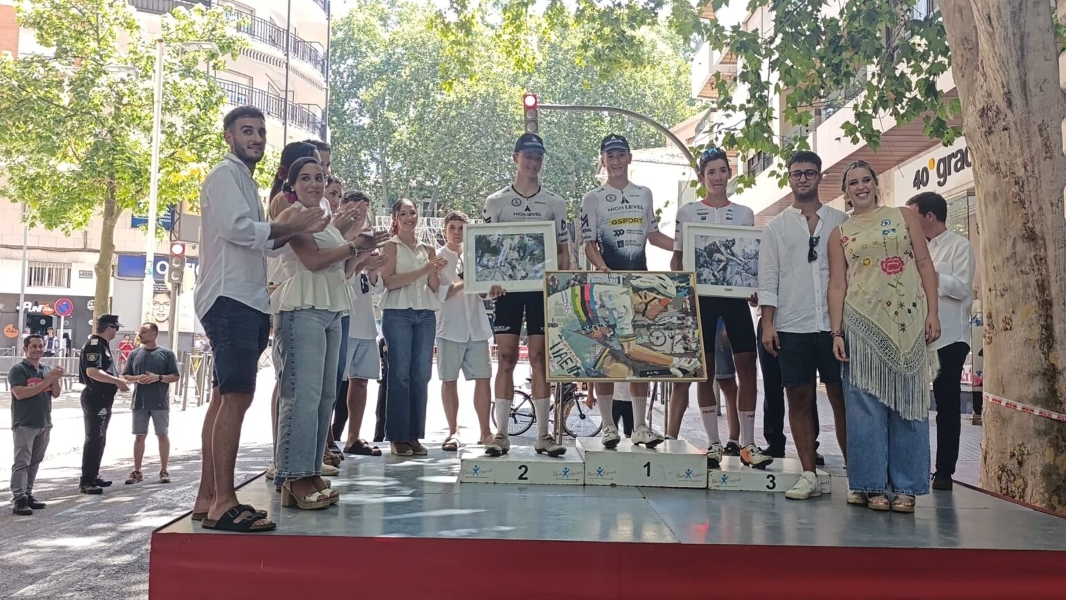 El Pelotón Emilio Llopis encabeza el doblete del High Level-GSport en la Fira d’Agost de Xàtiva