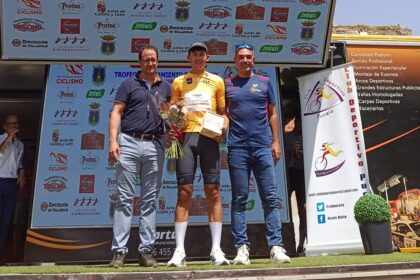El Pelotón Asier Fortea conquista en Peñafiel la penúltima cita de la Copa de España Júnior