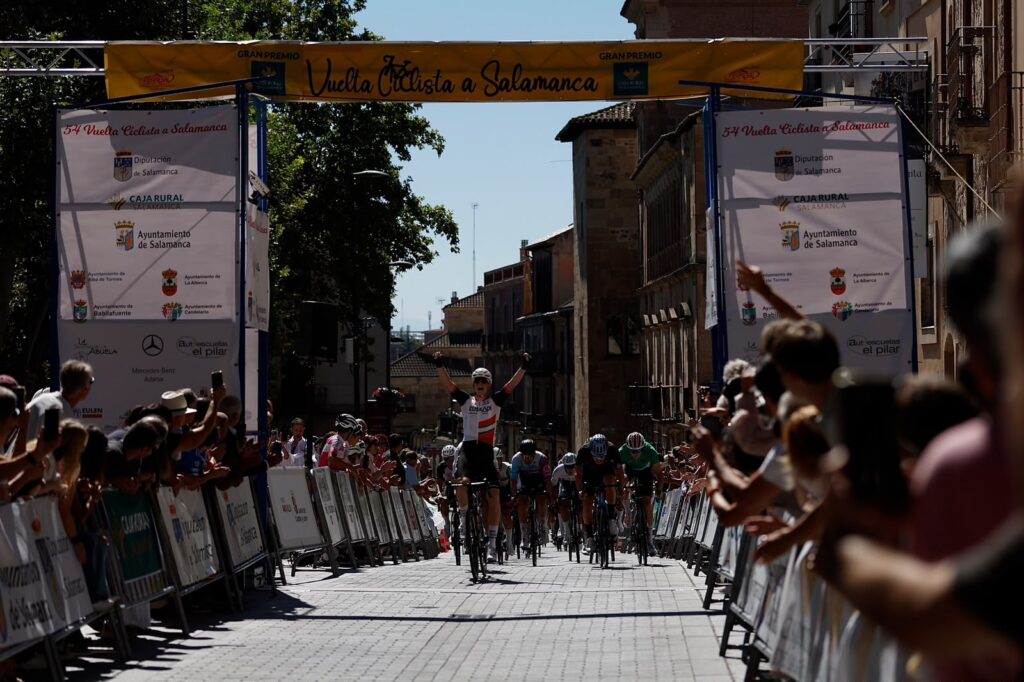 El Pelotón Miguel Moya (High Level Gsport) conquista la Vuelta a Salamanca con triunfo de Ander Otegi (BBK Euskadi) en la etapa final Ander Otegi BBK Euskadi Vuelta Salamanca