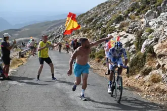 La Vuelta Santiago Buitrago Calor