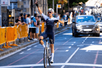 Benjamín Noval, Surne-Bilbao, gana en Oñati (Foto: Óscar Blanco)