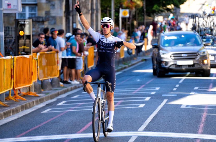 Benjamín Noval, Surne-Bilbao, gana en Oñati (Foto: Óscar Blanco)
