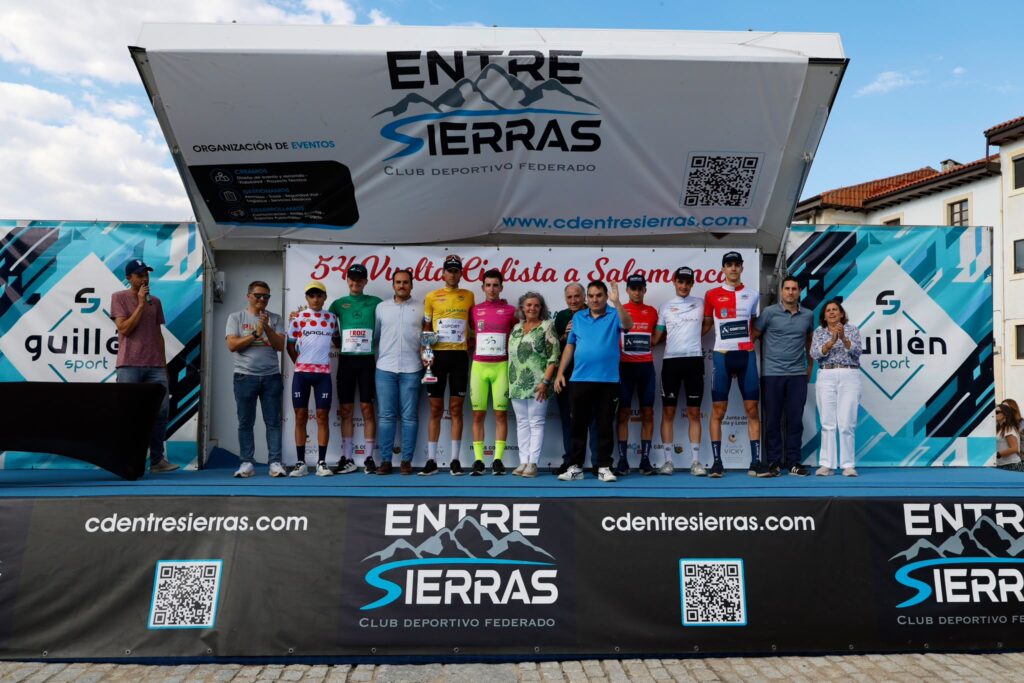 Pódium Candelario Vuelta a Salamanca