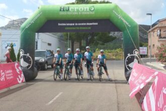 El Pelotón Ahicart aguanta con los mejores y Controlpack acaba quinto por equipos en La Tinença