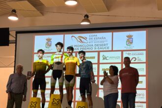 El Pelotón Esteban Martín y Carmen Martín se imponen en el XI Monclova Desert, última prueba de la Copa de España XCM