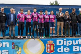 El Pelotón Inguanzo resuelve su duelo con Galán en Medina de Pomar y Nahia Arana manda desde la salida